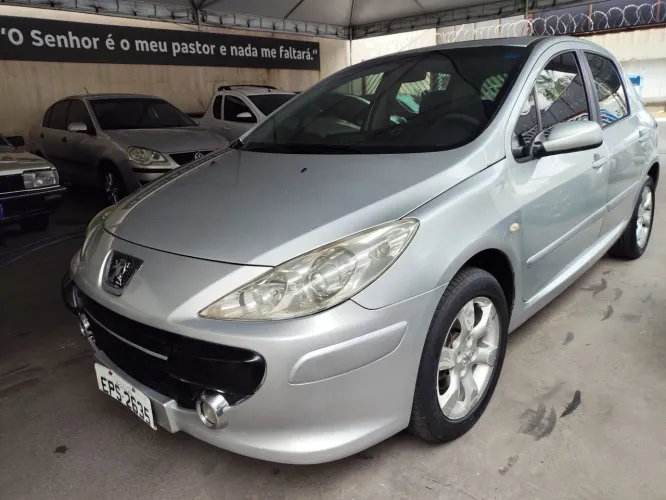 Peugeot 307 Presence 2.0 Flex 16V 5P Aut. 2010