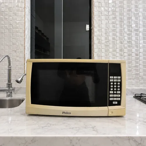 Microondas Philco 20L 220v