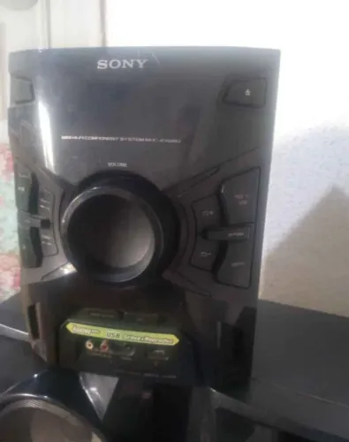 Som SONY MHC-EX880