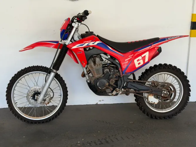 CRF 250F 2024 Preparada