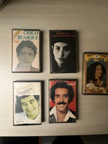Coleção Fita k7 Nacionais : Chico, Fernanda Abreu, Gal Costa, Agepe e João Nogueira 