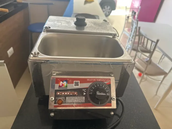 Derretedeira de Chocolate Chocomaq Profissional 2 Cubas | 220v