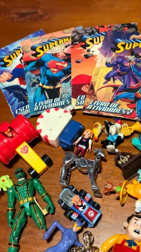 Lote de Brinquedos