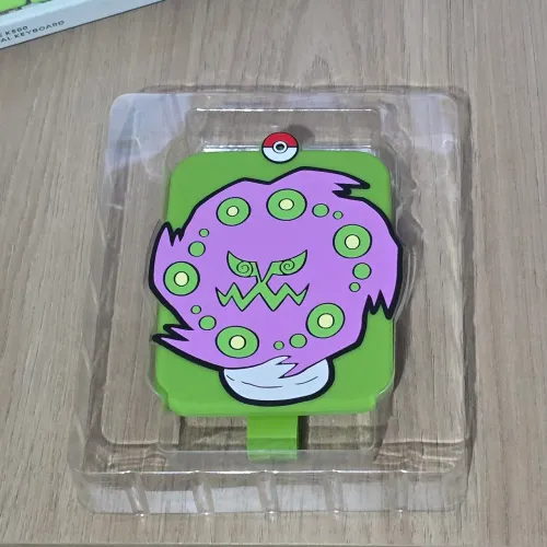 Chaveiro porta card pokemon spiritomb