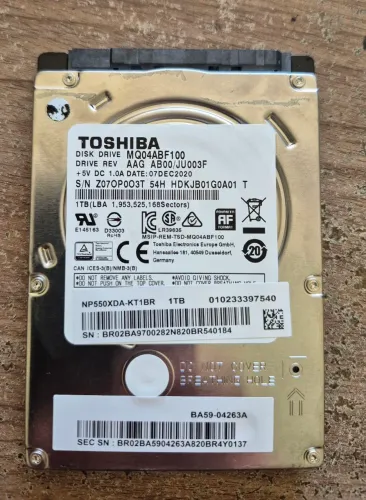 HD Thoshiba 1TB extremamente nova