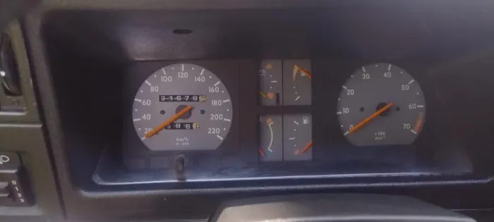 Chevrolet Monza GLS/ Hi-tech 2.0 EFI 2P E 4P 1995