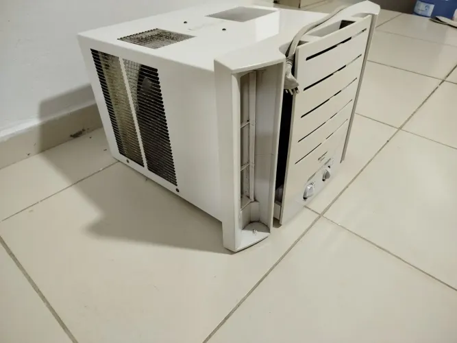 Ar-condicionado de janela 7.500 BTU