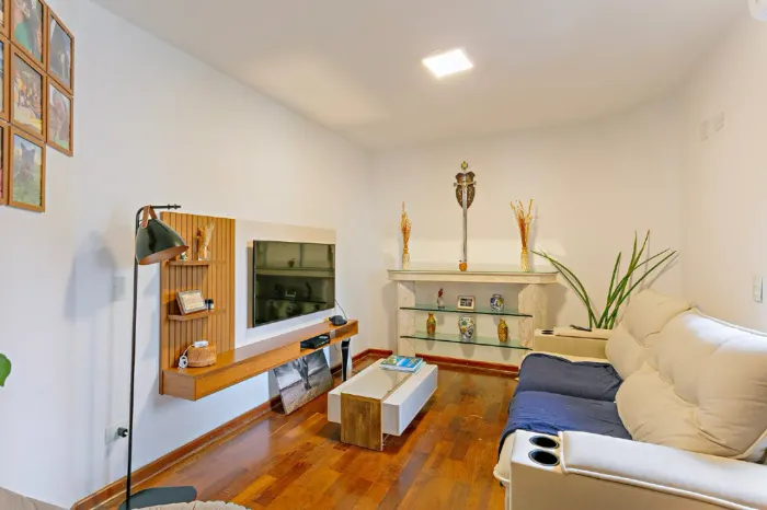 Apartamento para venda em Campo Belo com 3 quartos, sendo 3 suítes, 107m²