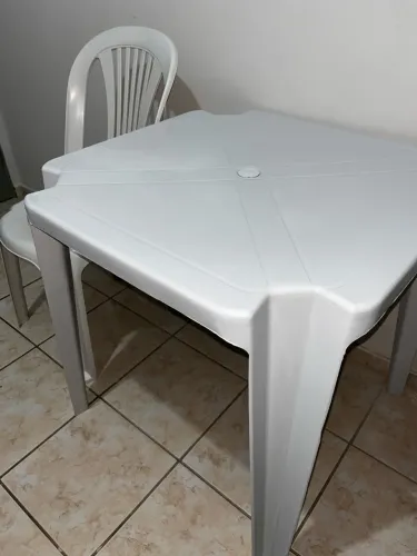 Mesa de plástico