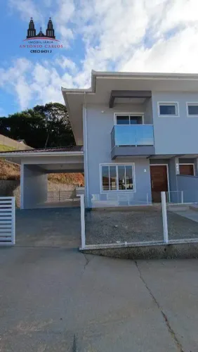 Sobrado para aluguel, 2 quartos, 1 suíte, 1 vaga, Guiomar de Baixo - Antônio Carlos/SC