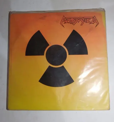 Disco de vinil Attomica no estado (contém leve empenamento)