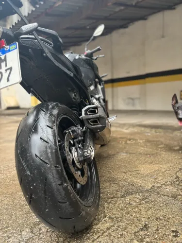 OPORTUNIDADE DOS SONHOS BMW F900 R SPORT PLUS