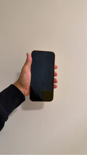 iPhone 17 pro Max laranja 