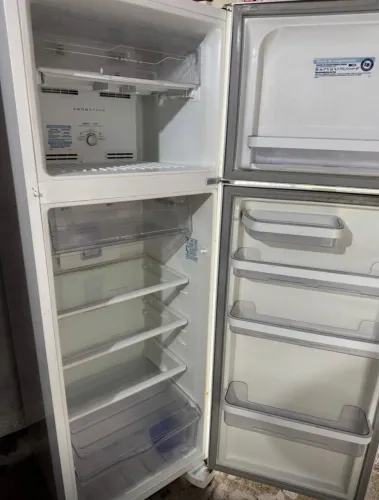 Valor 1350 reais frost free Electrolux