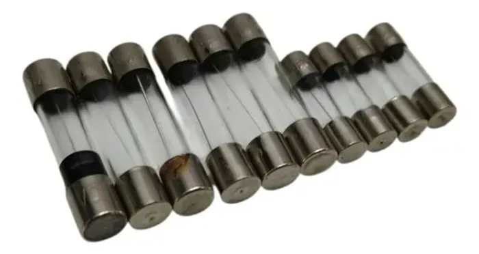 Kit 10 Fusivel Vidro Sortido 0,5a 1a 2a 3a 10a 15a Transparente