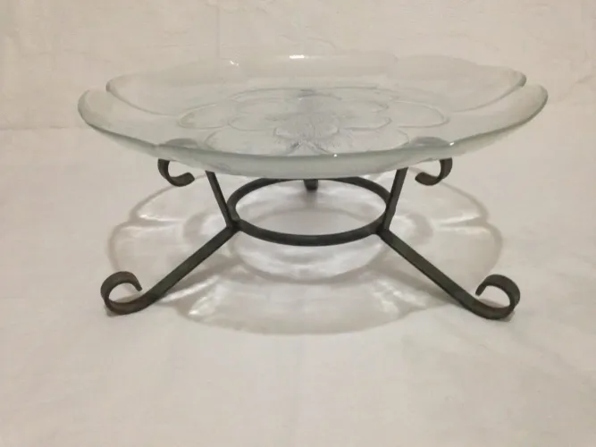 Fruteira com base de ferro vintage