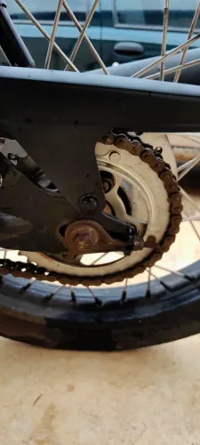 Fan 125 bem conservada