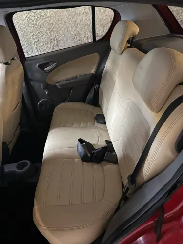 Fiat Palio Attractive 1.0 EVO Fire Flex 8V 5P 2013