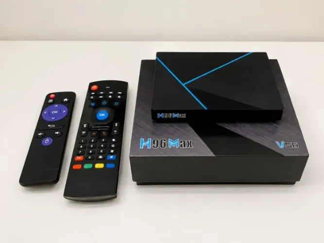 Caixa Android Smart para TV H96 Max 8GB RAM 128GB 8K WiFi Bluetooth Mini PC Console