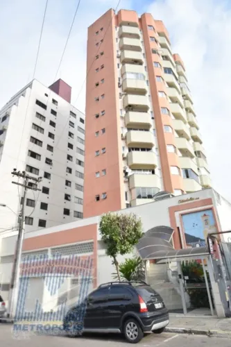 Apartamento com 1 quarto para alugar por R$ 1800.00, 32.67 m2 - CENTRO - FLORIANOPOLIS/SC