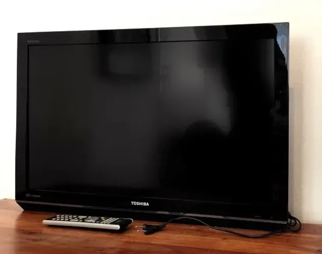 TV Toshiba 50"