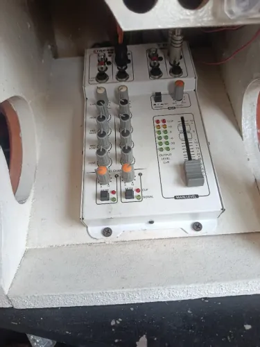 Mesa de som automotivo Taramps 
