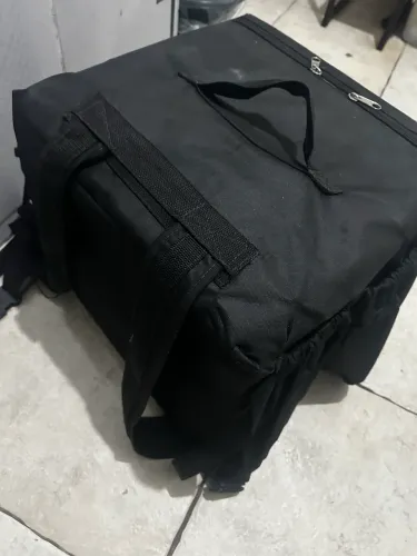 BAG + BRINDE BOTA DE CHUVA TAM 37