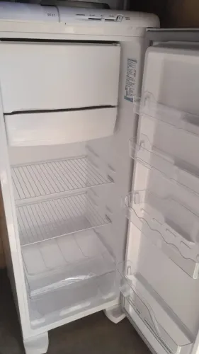 Geladeira Frost Free 