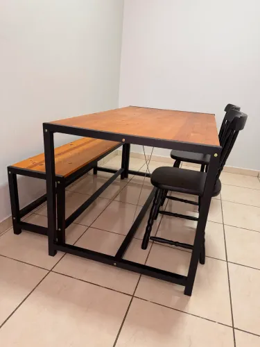 Conjunto estilo industrial (mesa, rack e estante)