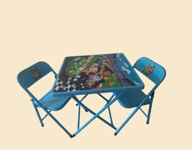Mesa com 2 cadeiras infantil 