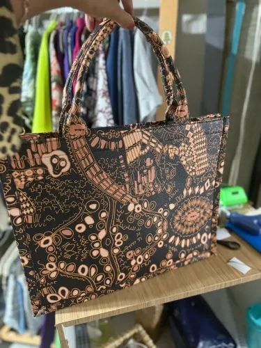 Bolsa duas formas de uso christian dias linda 