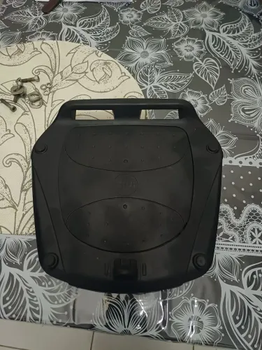Suporte para baú (bauleto) Givi