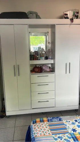 Guarda roupa