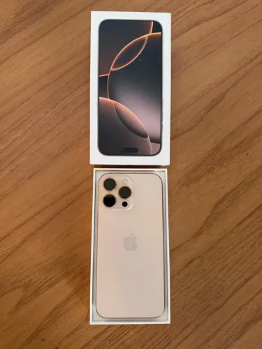 iPhone 16 Pro Max 256GB Titanio Deserto 