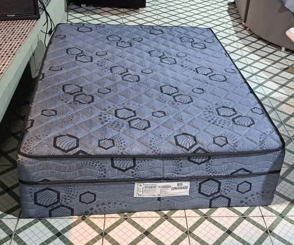 Vendo cama de casal pelmex seminova