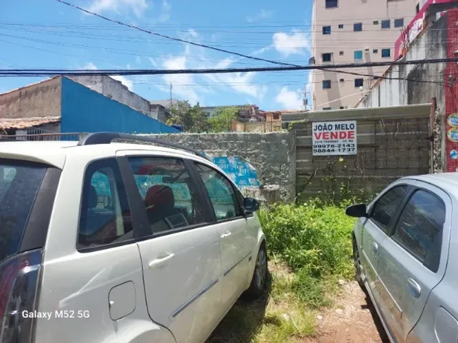 VENDO TERRENO - RUA DA ILHA
