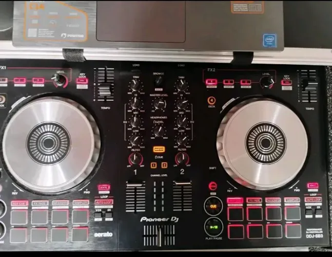 DJ controladora pionner ddj sb3 