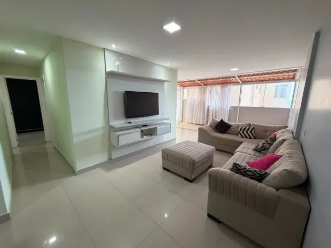 Incrível Apartamento de 175m2 na Praia do Morro disponível para venda