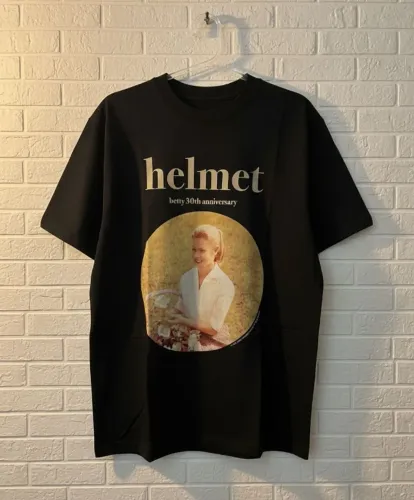 Camiseta Helmet - Betty 30th Anniversary - Tam. G