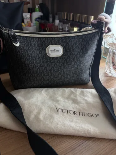 Bolsa de Luxo Victor Hugo