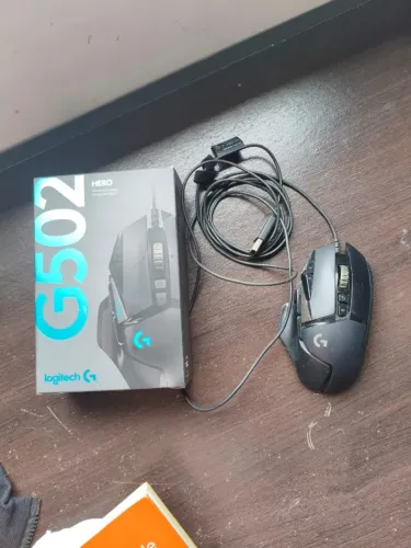 Mouse Gamer Logitech G502 HERO com RGB LIGHTSYNC