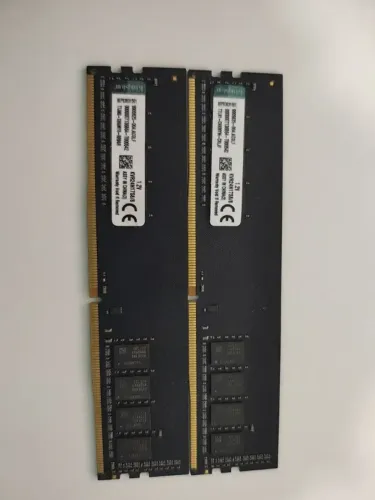 Kingston Kvr24n17s8/8 1 X 8 Gb 8 Gb (Usado)