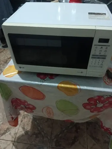 Microondas LG iwave