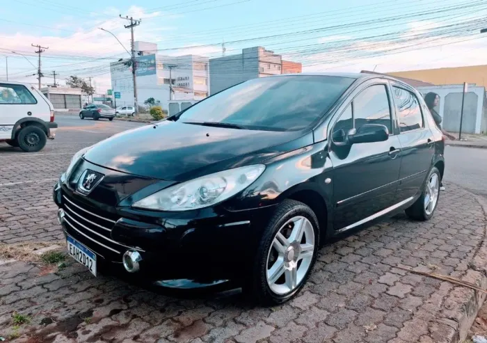 Peugeot 307 Feline/griff/premi. 2.0 Flex 5P Aut. 2008