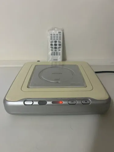 DVD ?  Player Philips DVP320 compacto, com controle original!