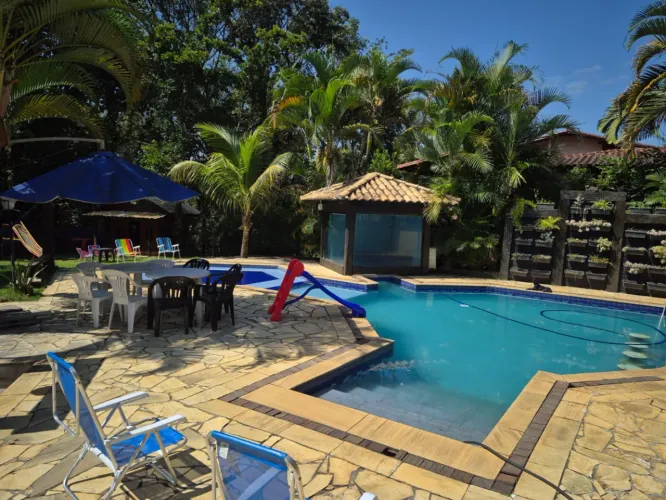 Casa de Condomínio com 6 quartos à venda em Betim