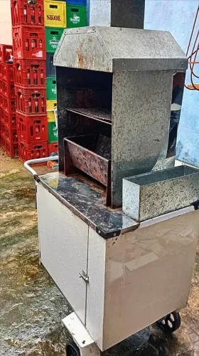Carrinho de churrasco