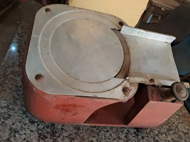 Fatiador de frios antigo TITA