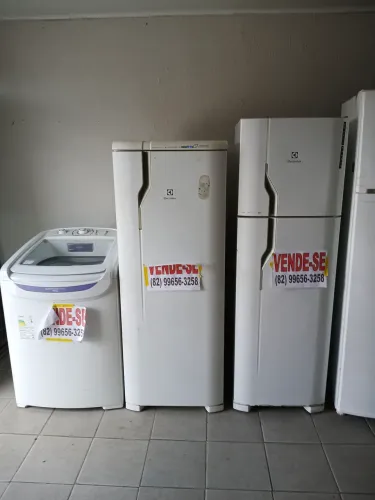 Geladeira Electrolux fostefri380 litros