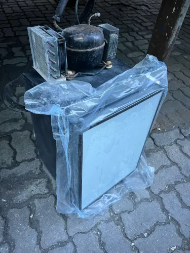 Geladeira italiana 24 V